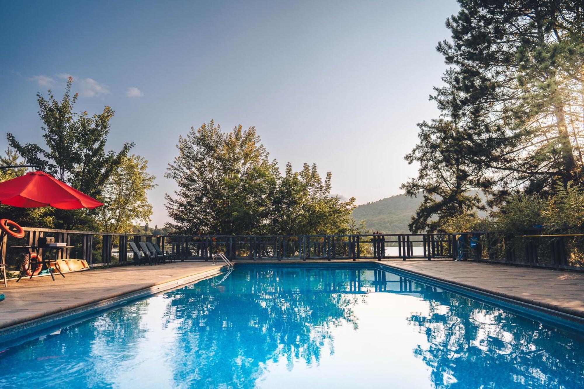 Lakefront Mountain View - Resort Loft Lac-Superieur Exteriér fotografie