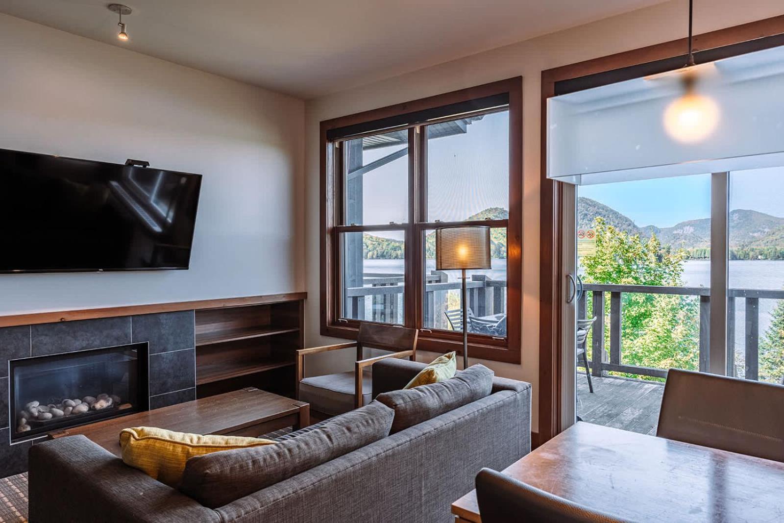 Lakefront Mountain View - Resort Loft Lac-Superieur Exteriér fotografie